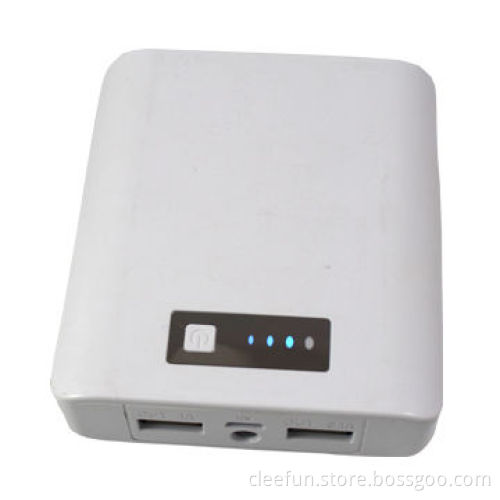 Newest power bank, 8000mAh and small size, convenient to carry, can charge iPhone and iPad